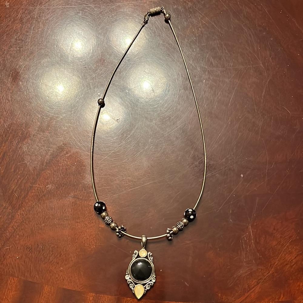 Vintage Black and Gold Faux Sapphire Necklace with Beads and Magnetic Clasp.